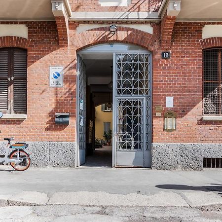 Lepontina Apartment Mediolan Zewnętrze zdjęcie