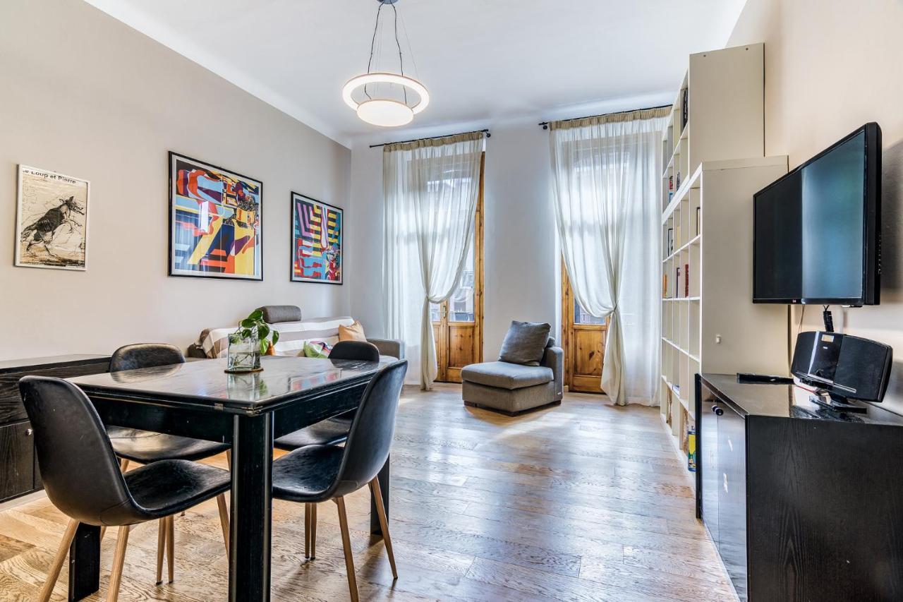 Lepontina Apartment Mediolan Zewnętrze zdjęcie